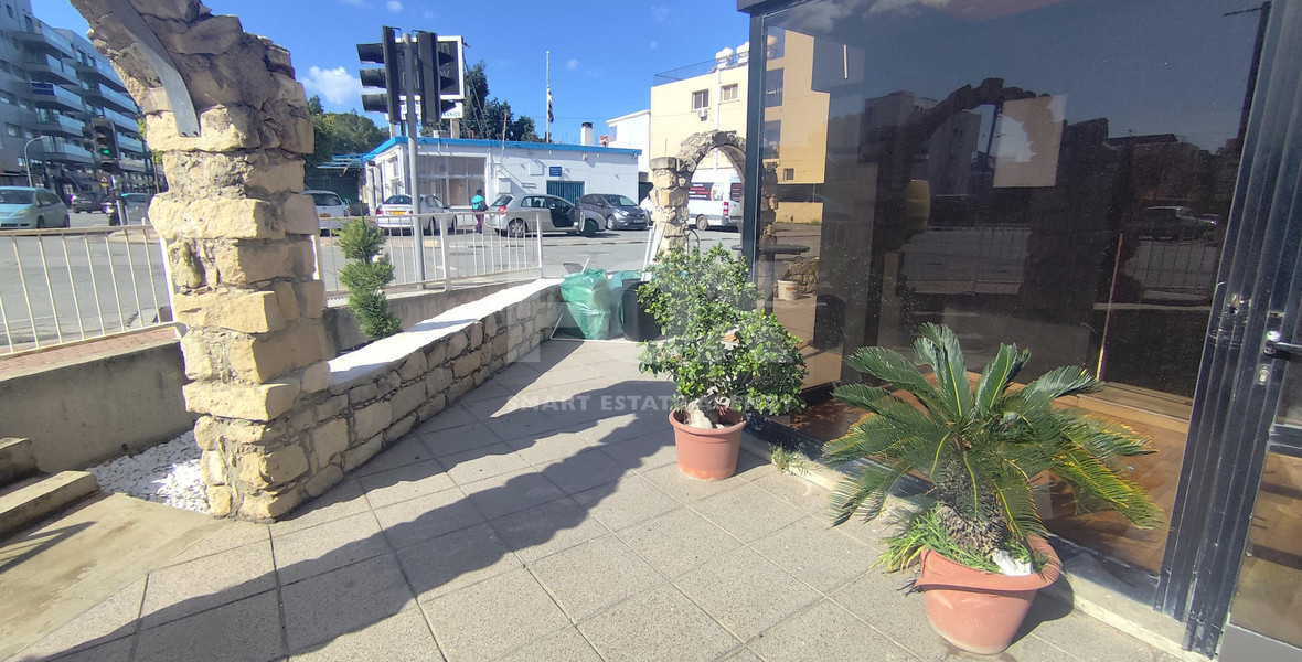 Corner Commercial Shop for Rent – Zakaki – 230m²