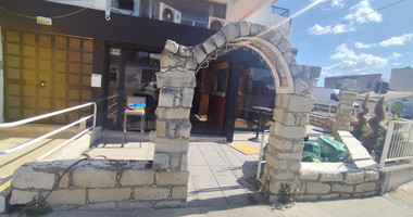 Corner Commercial Shop for Rent – Zakaki – 230m²