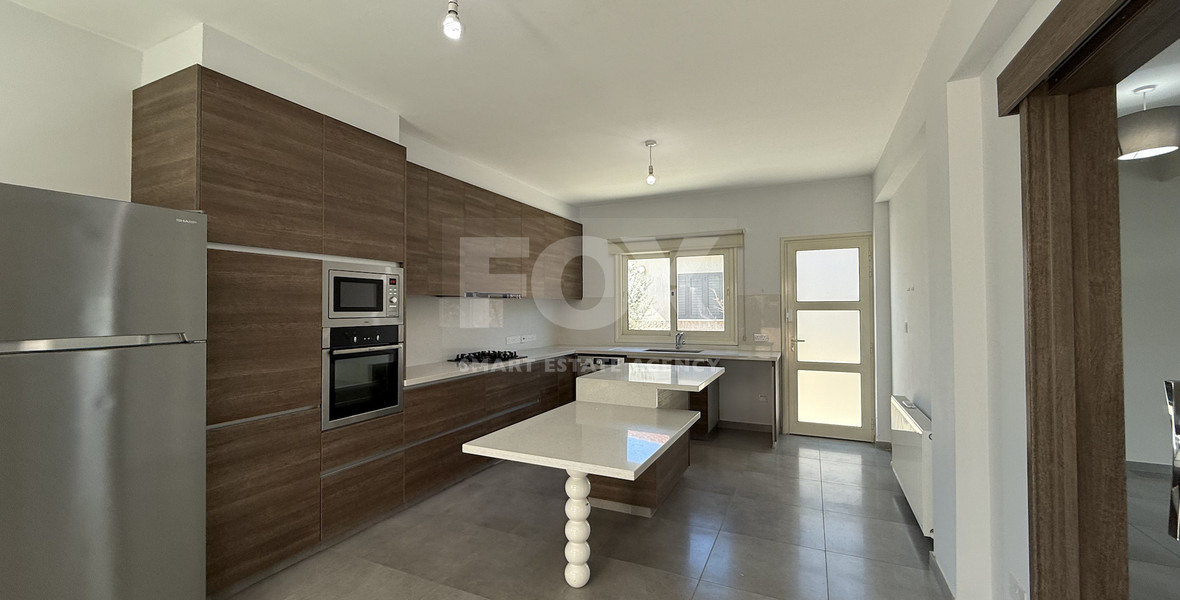 RENT: DETACHED UNFURNISHED THREE BEDROOM HOUSE IN YPSONAS