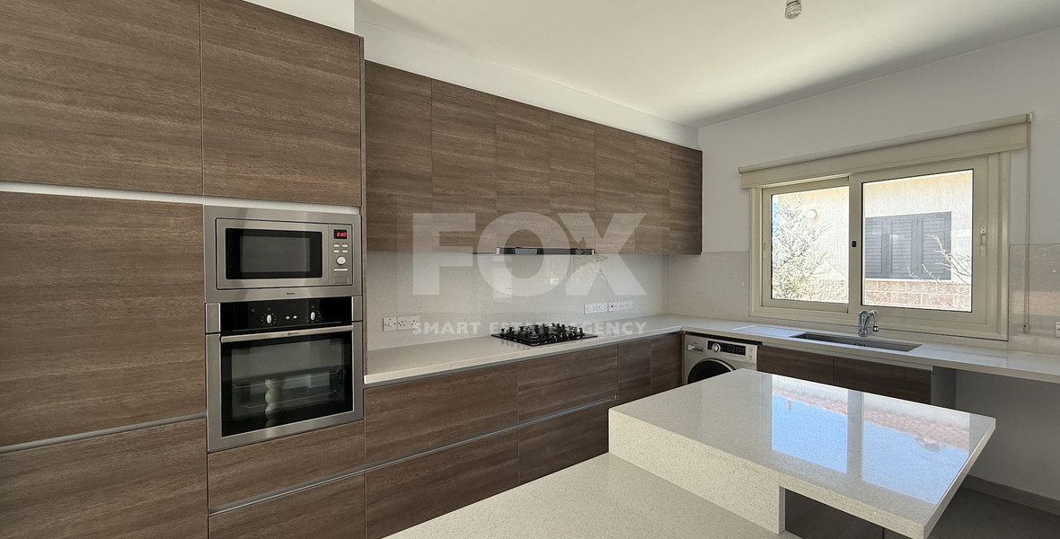 RENT: DETACHED UNFURNISHED THREE BEDROOM HOUSE IN YPSONAS