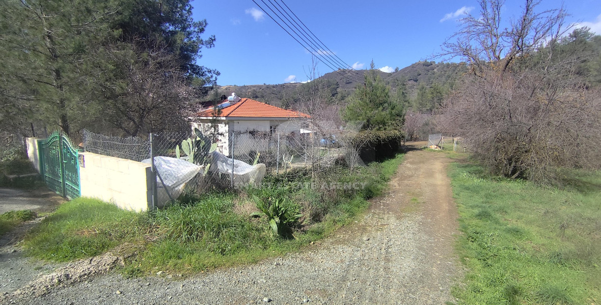 Two-Bedroom Detached House for Rent in Mandria – Near Limassol