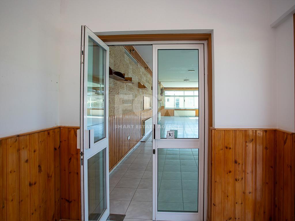 For Sale Three-Storey Mixed-Use Building in Palodia, Limassol District