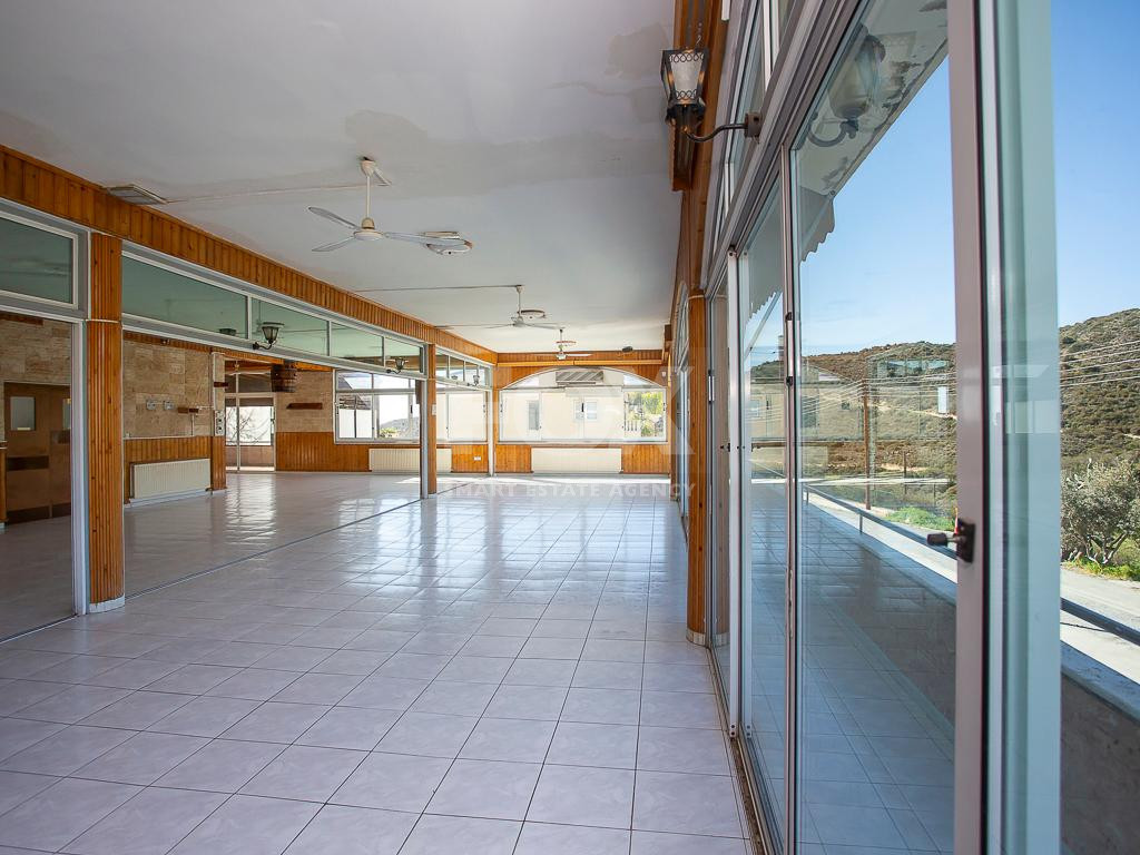 For Sale Three-Storey Mixed-Use Building in Palodia, Limassol District