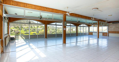 For Sale Three-Storey Mixed-Use Building in Palodia, Limassol District