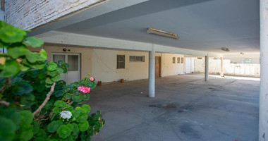 For Sale Three-Storey Mixed-Use Building in Palodia, Limassol District