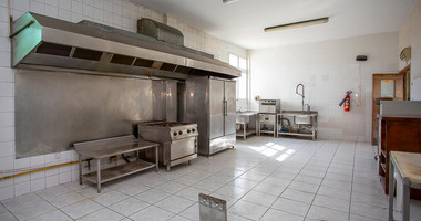 For Sale Three-Storey Mixed-Use Building in Palodia, Limassol District