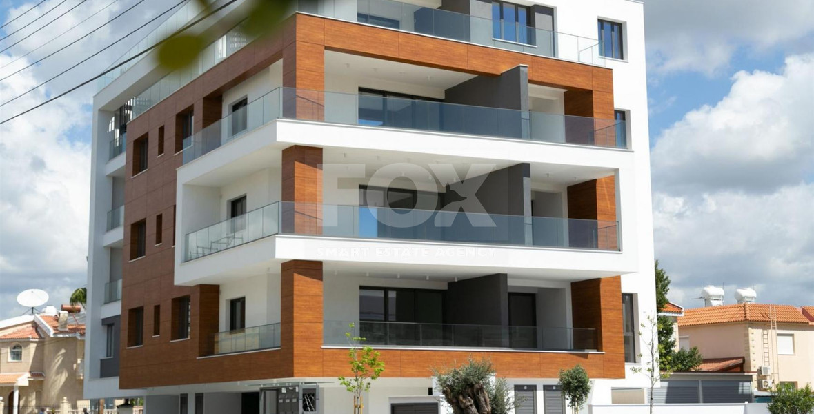 Spacious Three Bedroom Apartment For Rent in Potamos Germasogeias