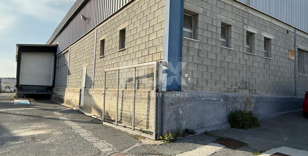 SALE: Industrial Warehouse in Agios Sylas area of Ypsonas