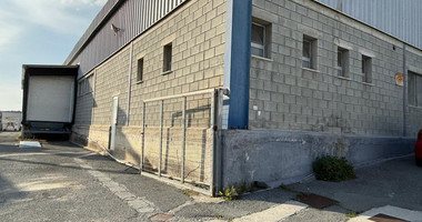 SALE: Industrial Warehouse in Agios Sylas area of Ypsonas