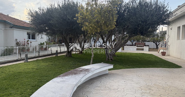 FOR RENT THREE BEDROOM DETACHED HOUSE ON A BIG PLOT IN KAPSALOS