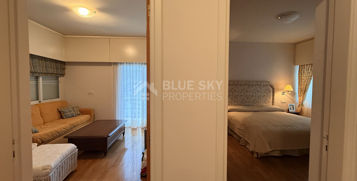 FOR RENT THREE BEDROOM DETACHED HOUSE ON A BIG PLOT IN KAPSALOS