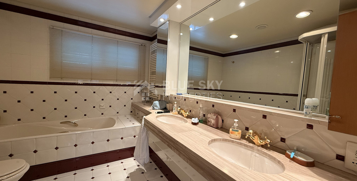 FOR RENT THREE BEDROOM DETACHED HOUSE ON A BIG PLOT IN KAPSALOS