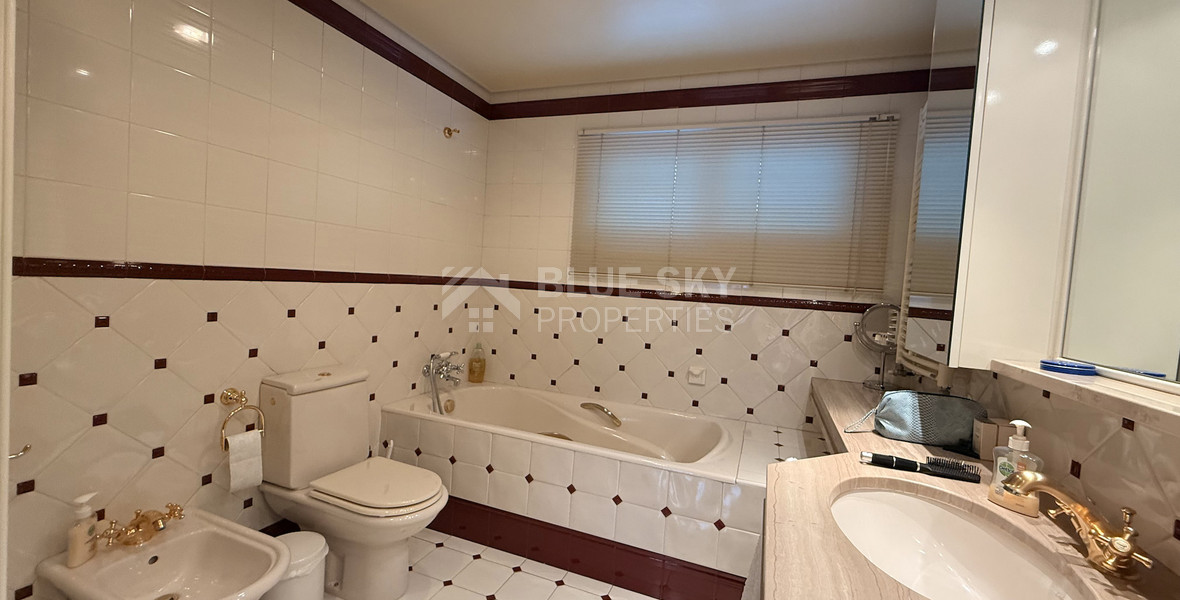 FOR RENT THREE BEDROOM DETACHED HOUSE ON A BIG PLOT IN KAPSALOS