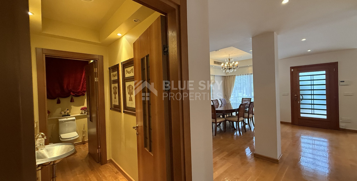 FOR RENT THREE BEDROOM DETACHED HOUSE ON A BIG PLOT IN KAPSALOS