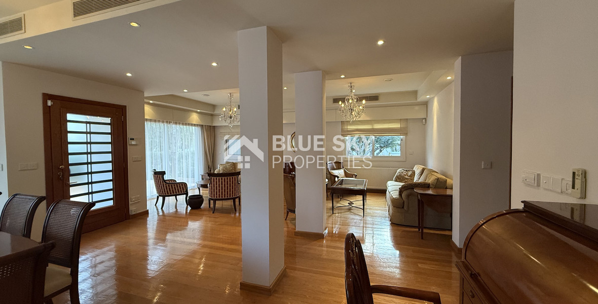 FOR RENT THREE BEDROOM DETACHED HOUSE ON A BIG PLOT IN KAPSALOS
