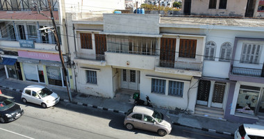 Prime Ground Floor Property on Agias Filaxeos: Ideal for Office or Shop