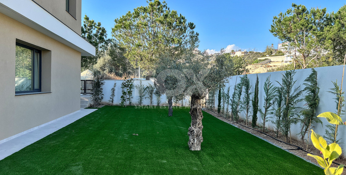 Luxury 4 Bedroom Family Residence in Agios Tychonas, Limassol