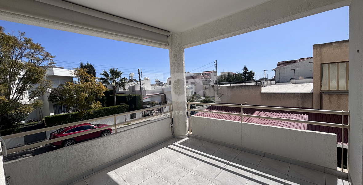 Spacious Three Bedroom Apartment for Rent in Kapsalos