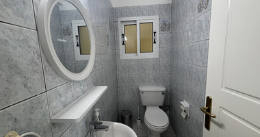 Spacious Three Bedroom Apartment for Rent in Kapsalos