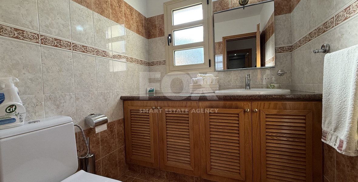 SALE: ELEGANT VILLA IN THE KALOGYRI AREA OF LIMASSOL WITH LARGE GARDENS AND ENTERTAINING AREAS.