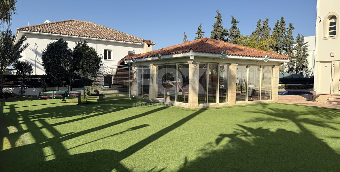 SALE: ELEGANT VILLA IN THE KALOGYRI AREA OF LIMASSOL WITH LARGE GARDENS AND ENTERTAINING AREAS.