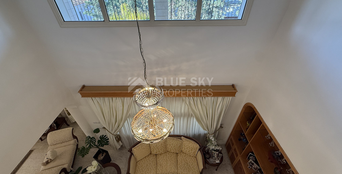 SALE: ELEGANT VILLA IN THE KALOGYRI AREA OF LIMASSOL WITH LARGE GARDENS AND ENTERTAINING AREAS.
