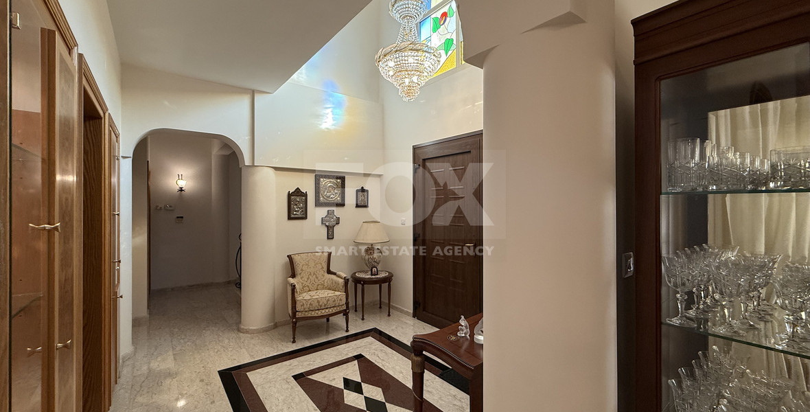 SALE: ELEGANT VILLA IN THE KALOGYRI AREA OF LIMASSOL WITH LARGE GARDENS AND ENTERTAINING AREAS.