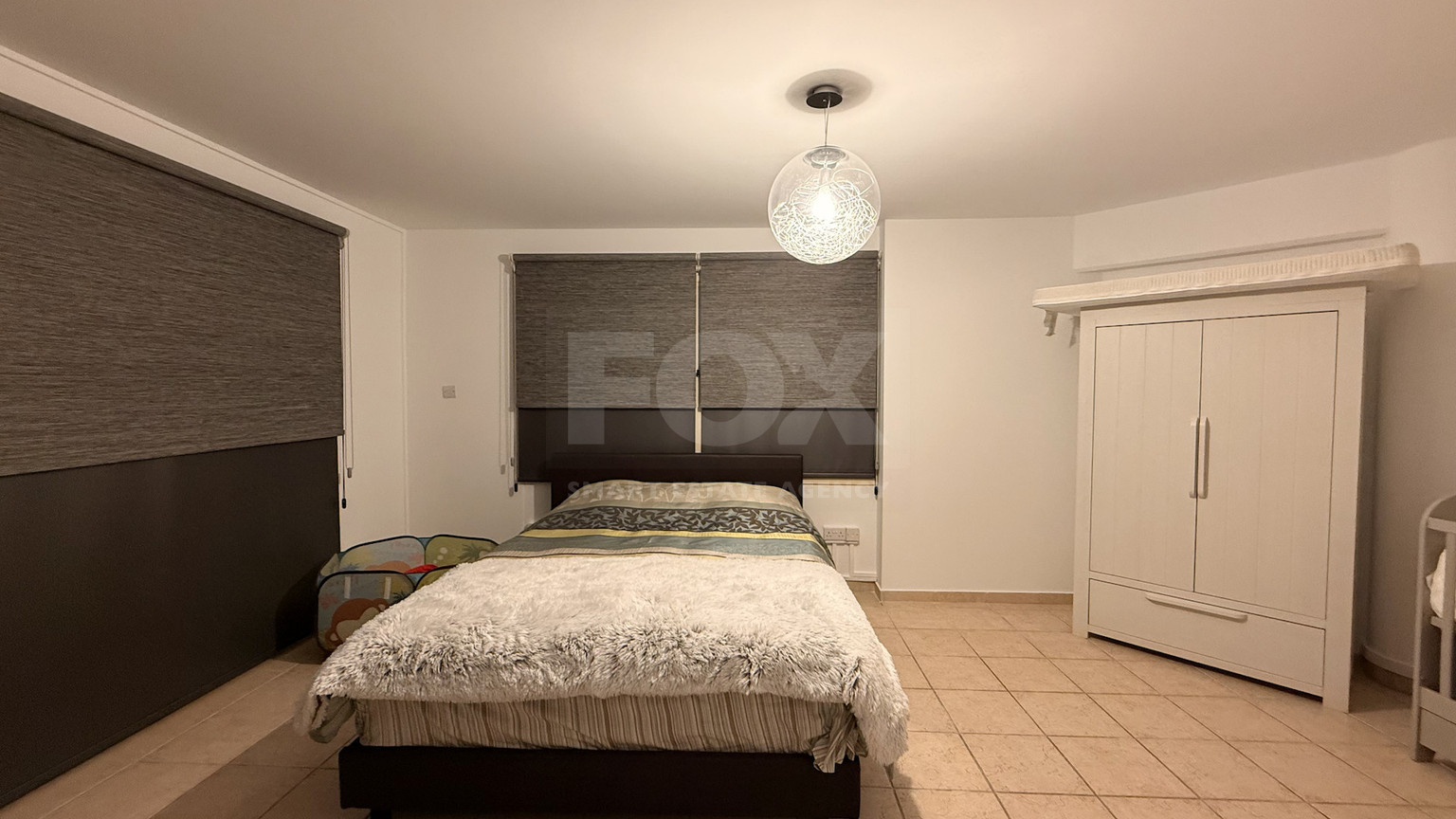 SALE: ELEGANT VILLA IN THE KALOGYRI AREA OF LIMASSOL WITH LARGE GARDENS AND ENTERTAINING AREAS.