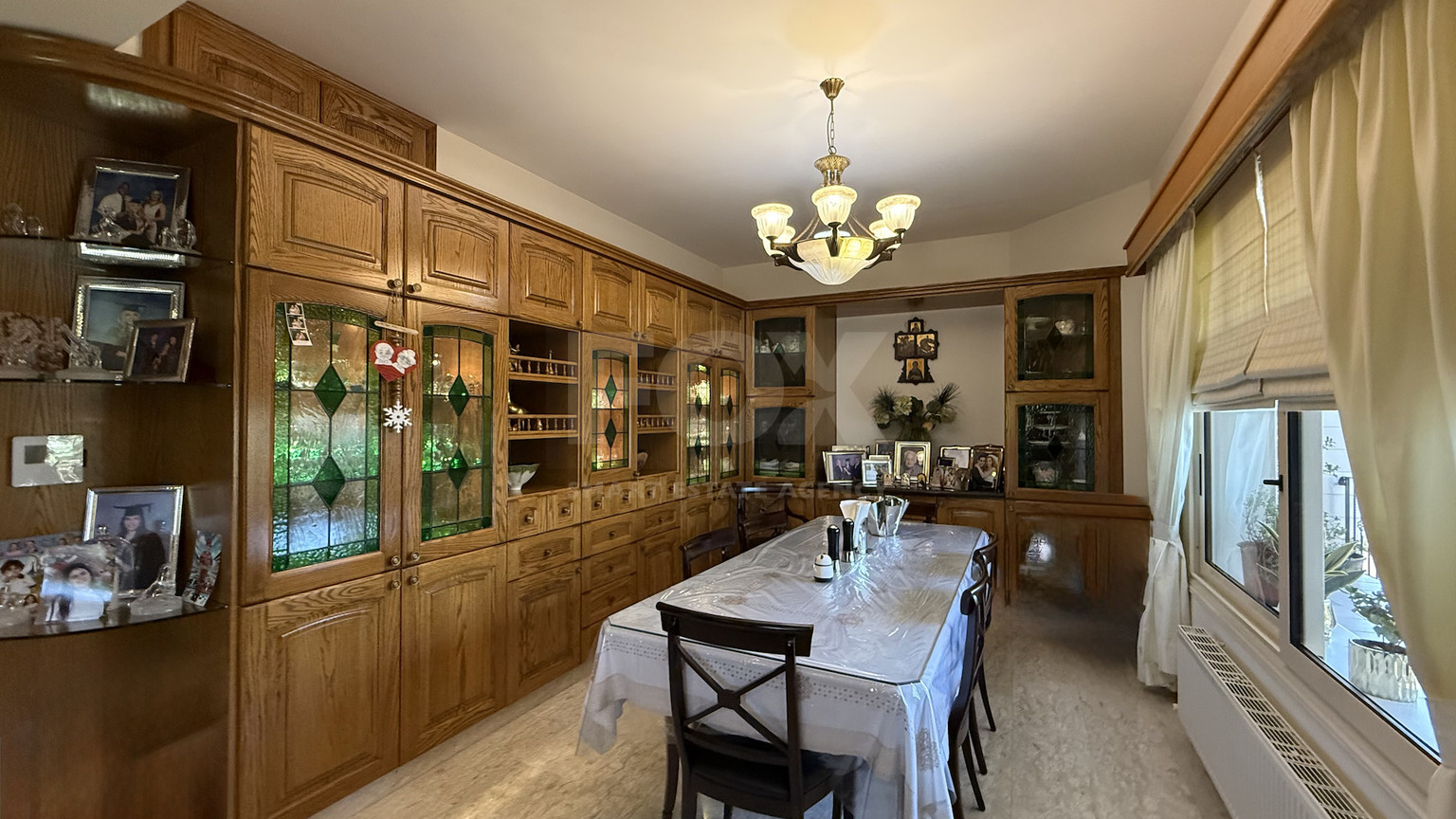 SALE: ELEGANT VILLA IN THE KALOGYRI AREA OF LIMASSOL WITH LARGE GARDENS AND ENTERTAINING AREAS.