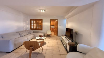SALE: ELEGANT VILLA IN THE KALOGYRI AREA OF LIMASSOL WITH LARGE GARDENS AND ENTERTAINING AREAS.