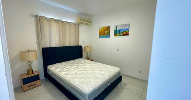 Fully Furnished One Bedroom Apartment with communal swimming pool in Universal Area, for rent