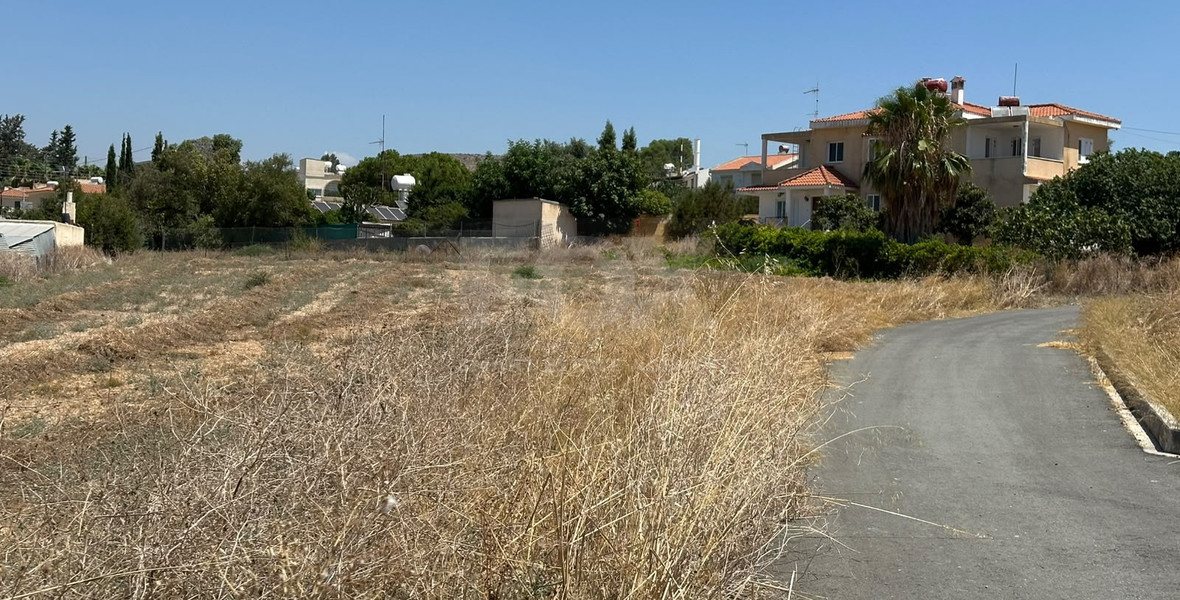 For sale Residential Development Plot with  Plans for 4 Villas & 6 Apartments – Anarita, Paphos