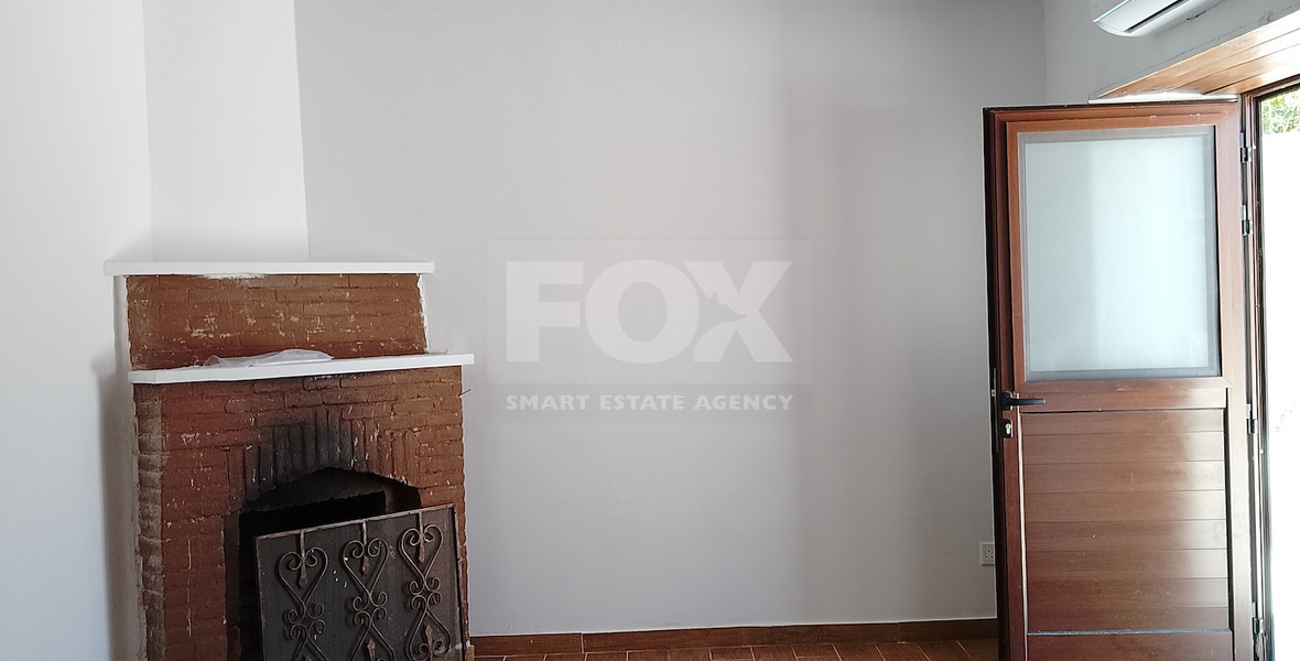 Three Bedroom Stone House in Kritou Terra For Rent