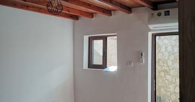 Three Bedroom Stone House in Kritou Terra For Rent