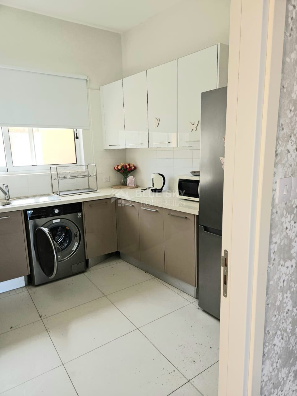 For sale Spacious Partially Furnished Apartment for Sale Chlorakas