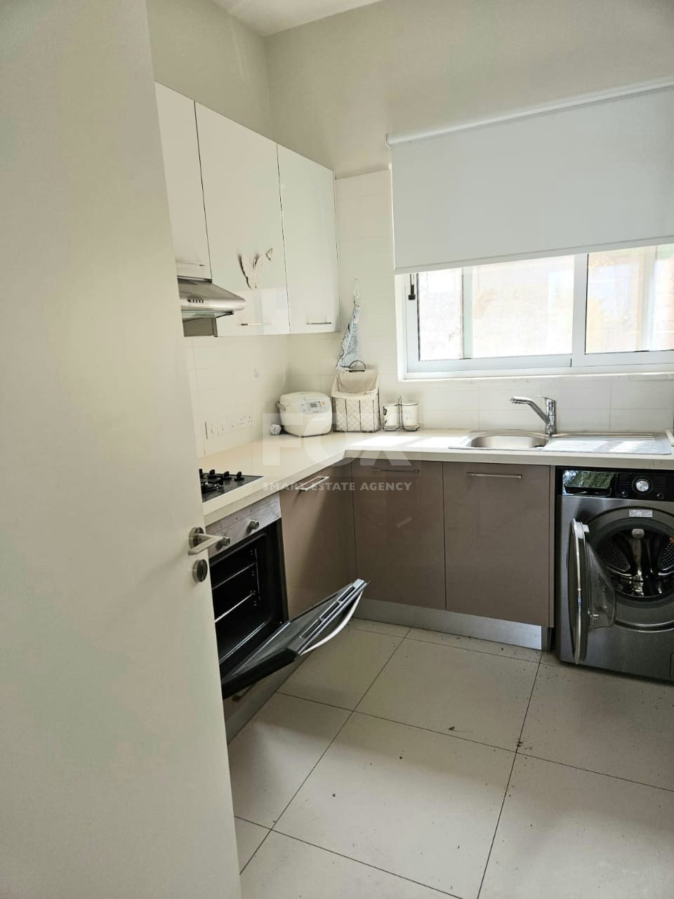 For sale Spacious Partially Furnished Apartment for Sale Chlorakas