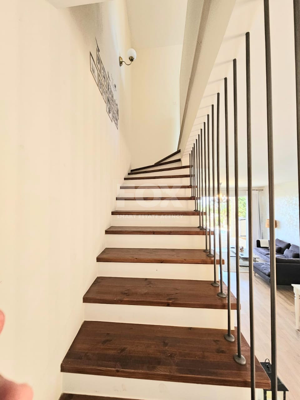 For sale Spacious Partially Furnished Apartment for Sale Chlorakas