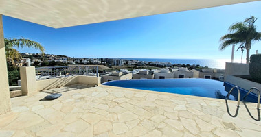 For sale Fully Furnished Detached Villa with Sea Views Chlorakas