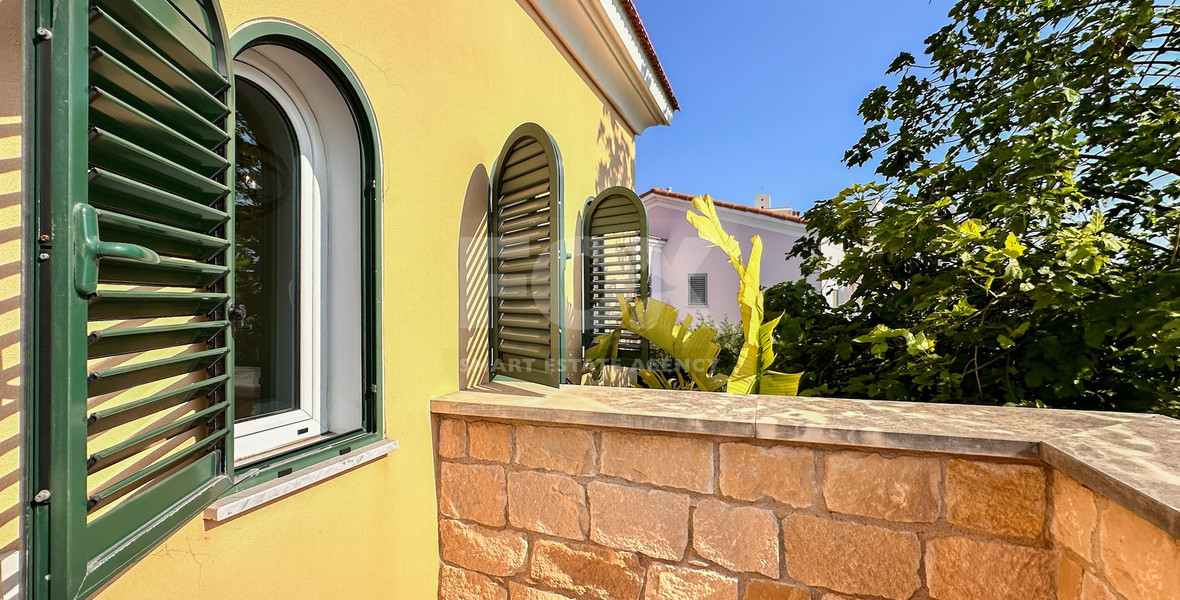 Luxury 5-Bedroom Waterfront Villa for Sale in Limassol Marina | Private Pool & Beach Access