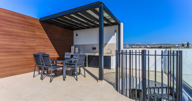 For sale, Modern Furnished two Bedroom penthouse, in Universal Area. Great investment opportunity