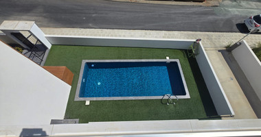 Modern Three-Bedroom Apartment with Pool for Sale in Zakaki: Near The Beach, City of Dreams, Old Town & Limassol Marina