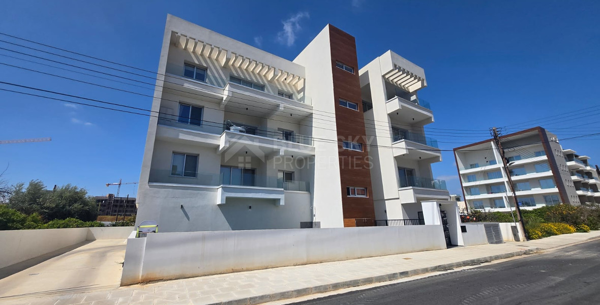 Modern Three-Bedroom Apartment with Pool for Sale in Zakaki: Near The Beach, City of Dreams, Old Town & Limassol Marina