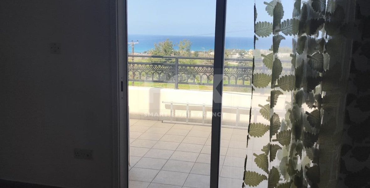 Four Bedroom House for rent with seaviews