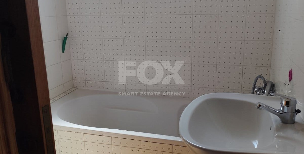 Four Bedroom House for rent with seaviews