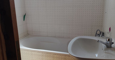 Four Bedroom House for rent with seaviews