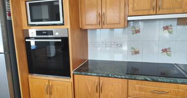 Four Bedroom House for rent with seaviews