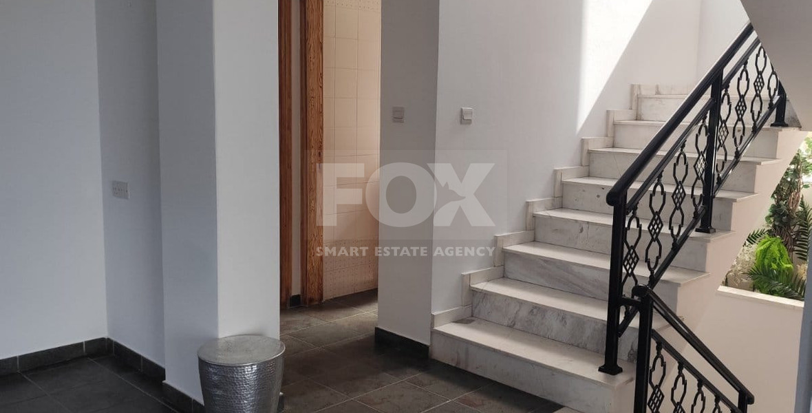 Four Bedroom House for rent with seaviews