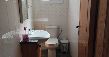 Four Bedroom House for rent with seaviews