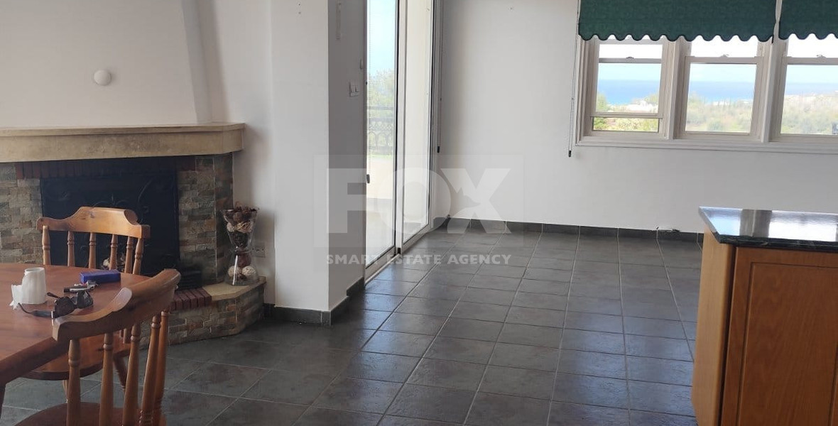 Four Bedroom House for rent with seaviews