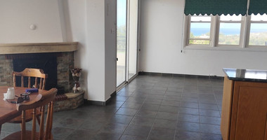 Four Bedroom House for rent with seaviews